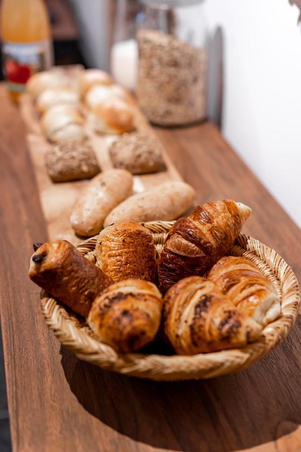 A La Source De Lavis Bed and Breakfast Houyet Esterno foto